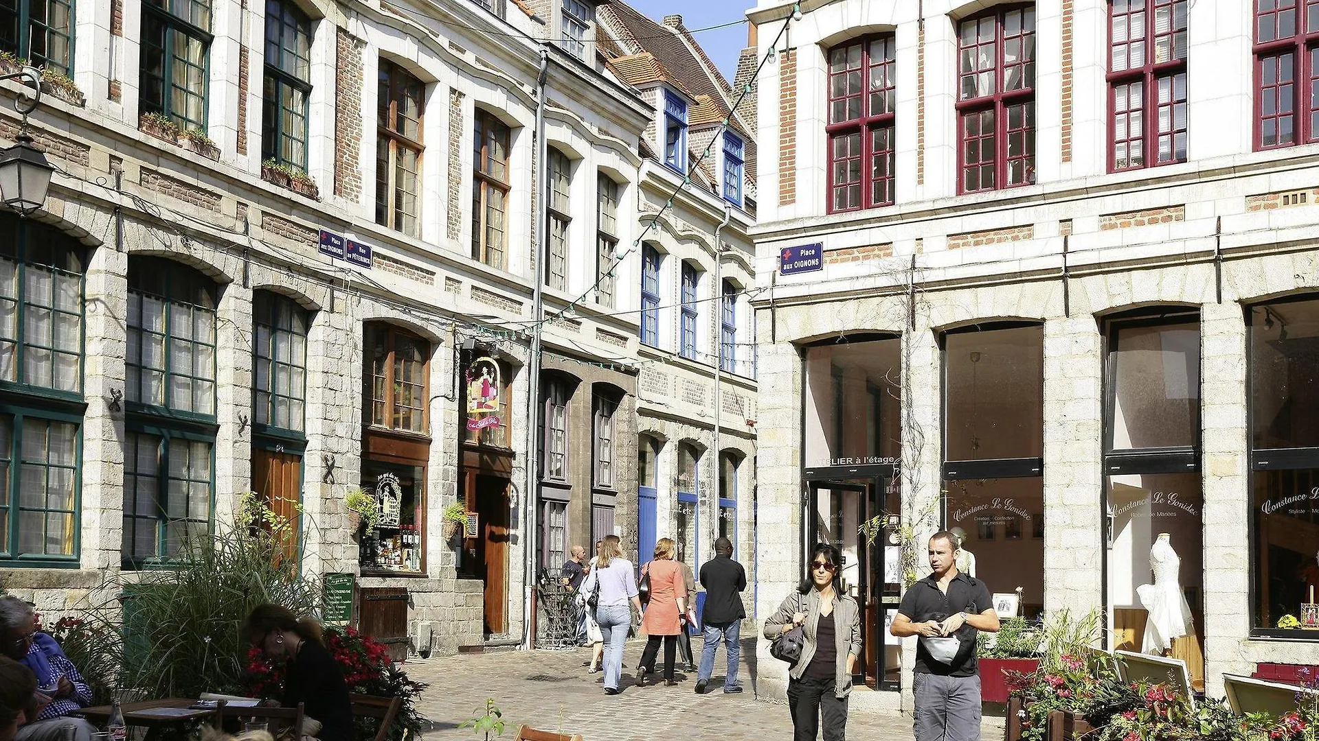 Novotel Suites Lille Europe 4*,  Francia