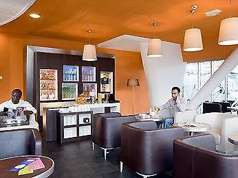 Novotel Suites Lille Europe 4*,